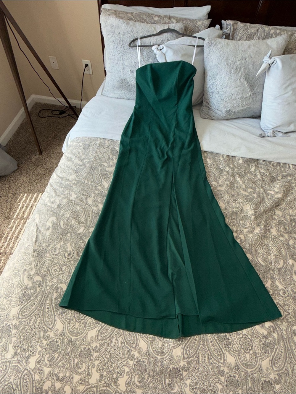 Elegant Strapless Evening Gown in Dark Green